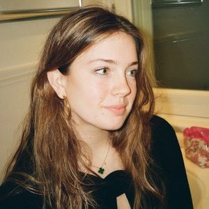 Meet your Posher, Madeleine